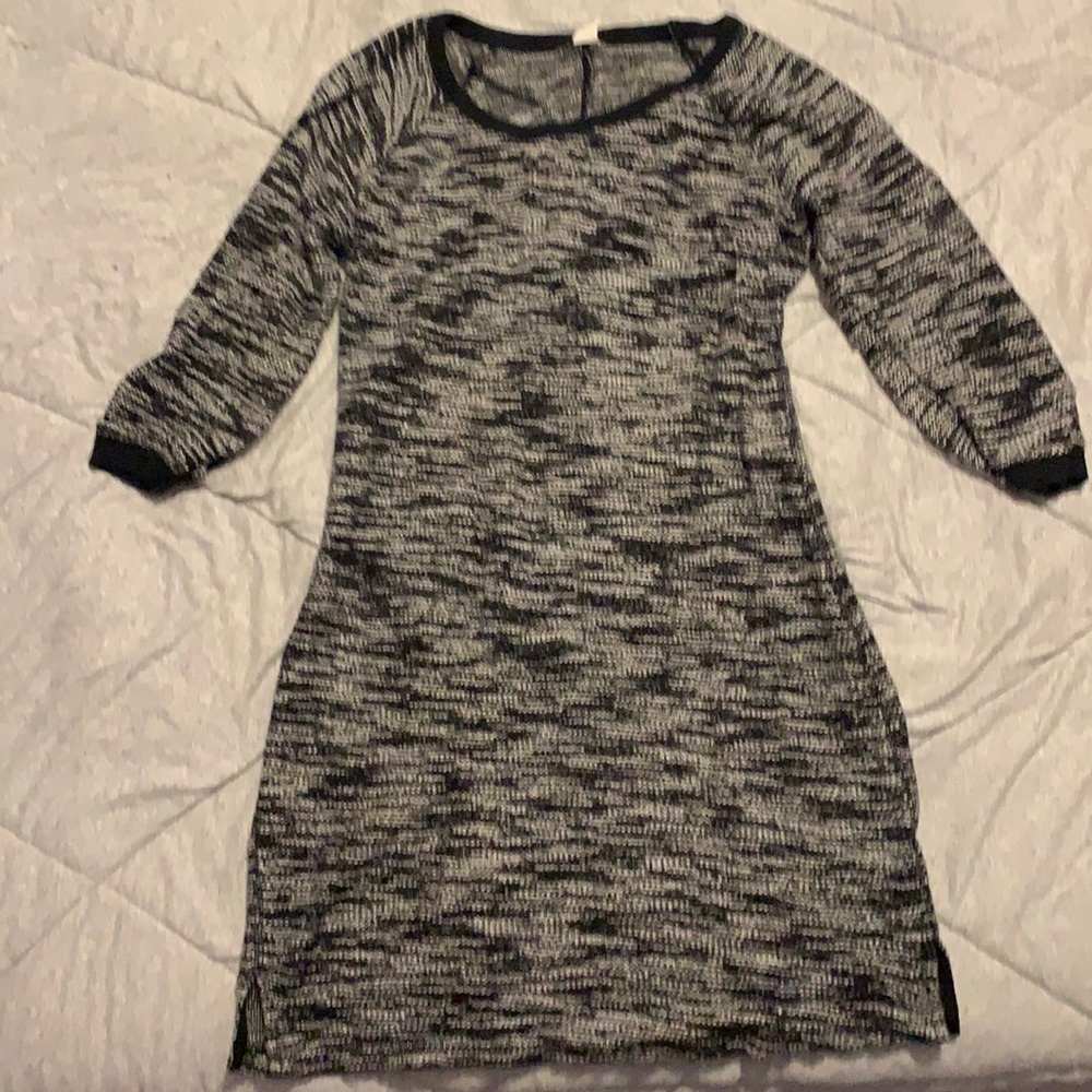 Old Navy black/white/grey dress